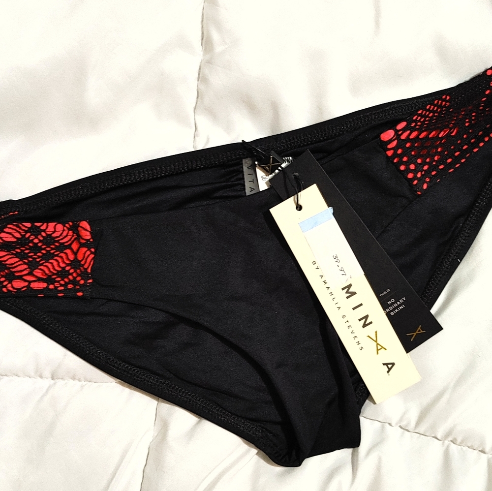 VITAMIN A RUCHED BACK BIKINI BOTTOM XS/4
